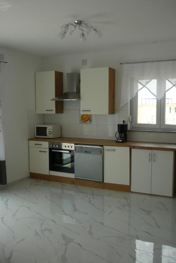 Apartment Seline 9 nur 200 m bis zum Strand Exterior foto